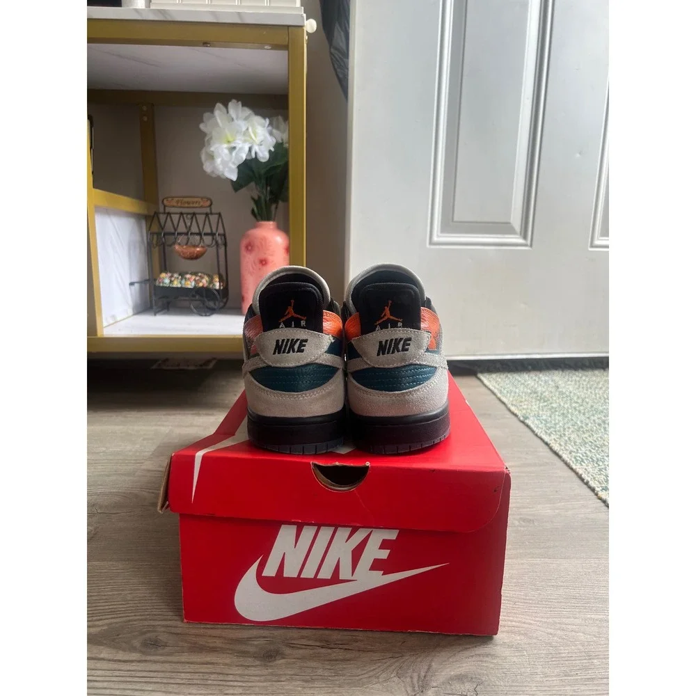 Nike SB Low x Jordan Men's Deconstructed Design Orange Green Size 9.5